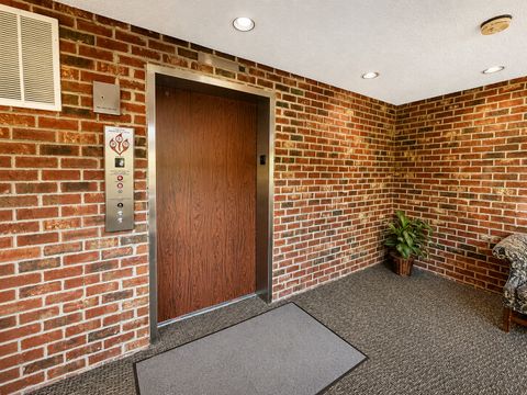 Tiny photo for 520 Biesterfield Road #209, Elk Grove Village, IL 60007 (MLS # 12690442)