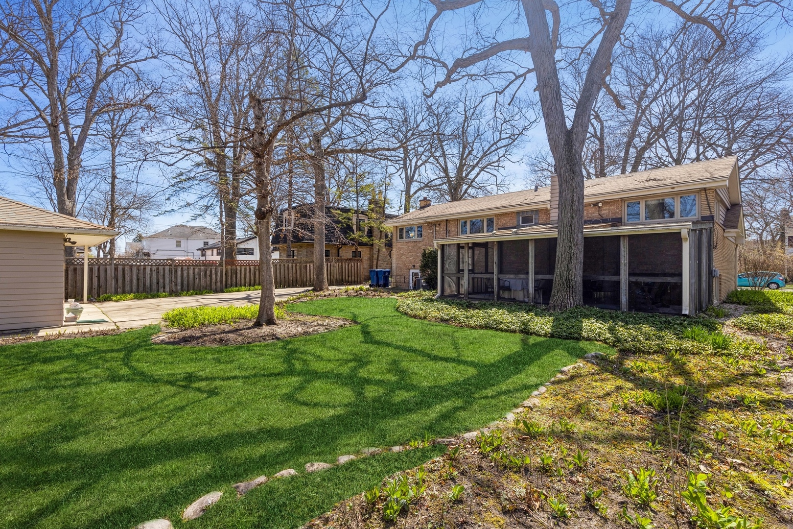 3528 Forest Avenue