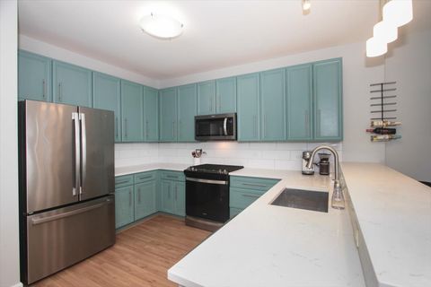 Tiny photo for 1600 S PRAIRIE Avenue #1309, Chicago, IL 60616 (MLS # 12505220)