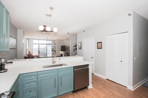Tiny photo for 1600 S PRAIRIE Avenue #1309, Chicago, IL 60616 (MLS # 12505220)