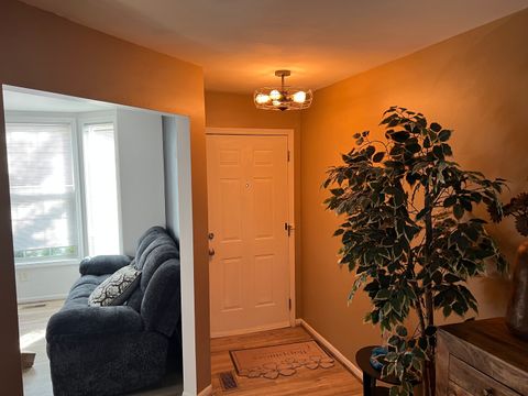 Tiny photo for 1620 Lexington Drive, Montgomery, IL 60538 (MLS # 12498881)