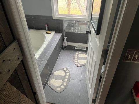 Tiny photo for 1620 Lexington Drive, Montgomery, IL 60538 (MLS # 12498881)