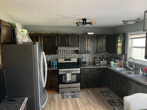 Tiny photo for 1620 Lexington Drive, Montgomery, IL 60538 (MLS # 12498881)