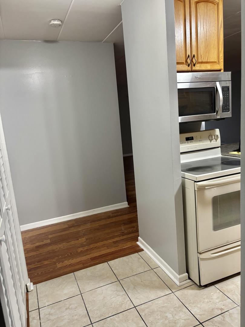 18 E Old Willow Road 425N