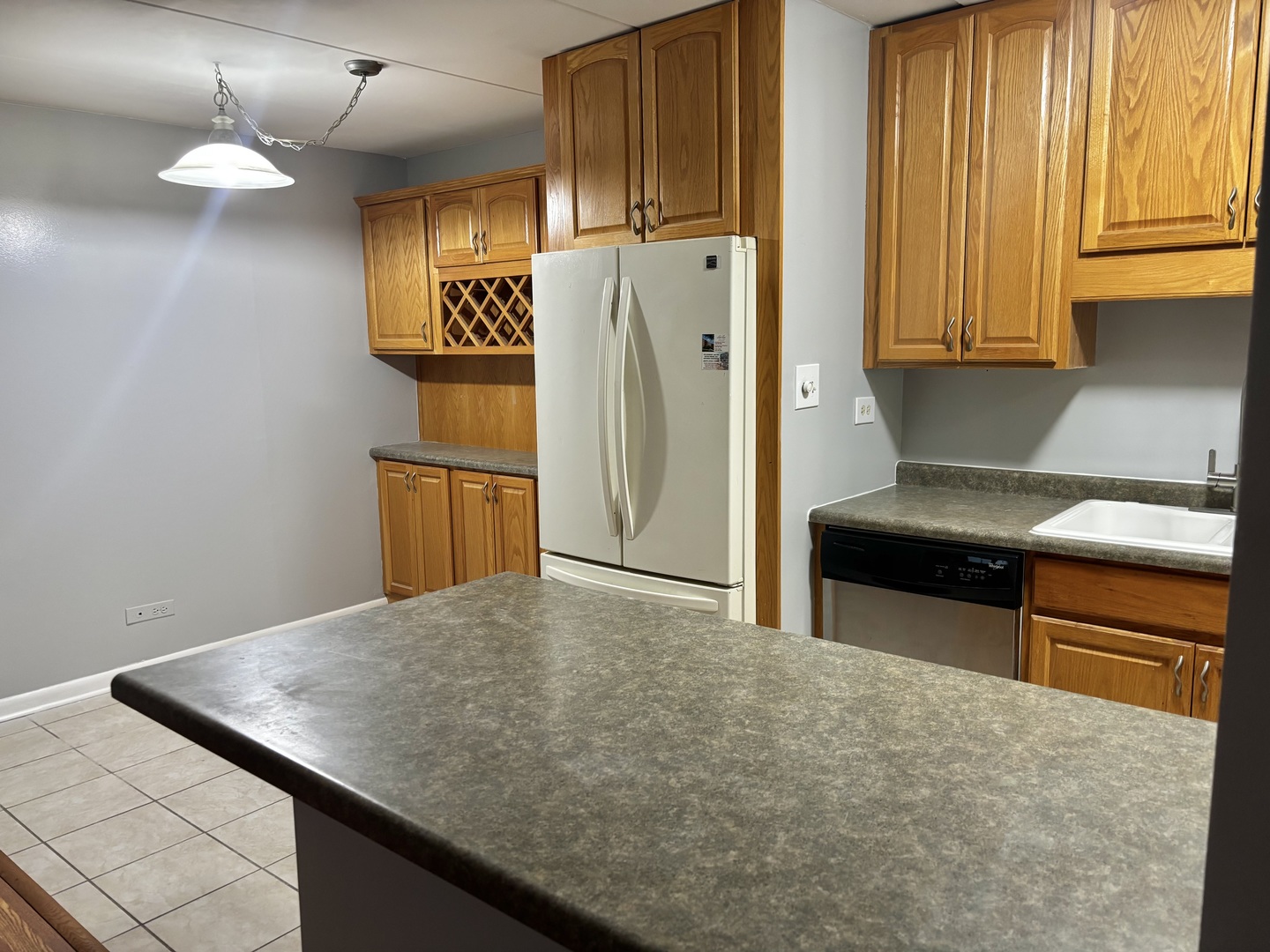 18 E Old Willow Road 425N