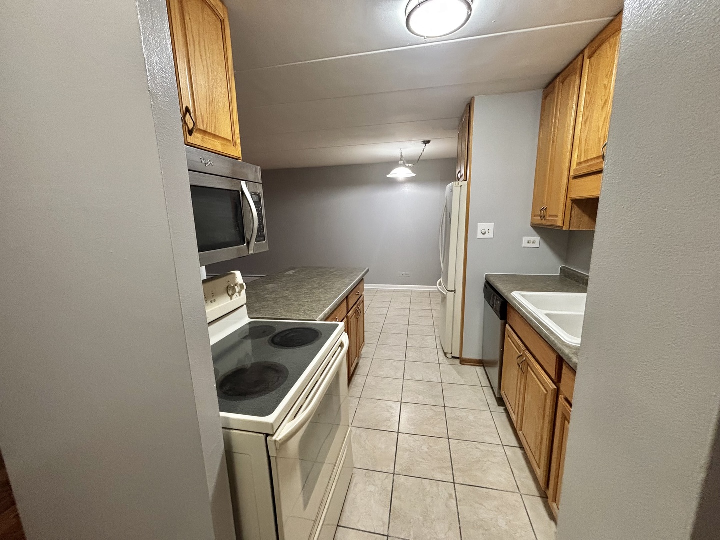 18 E Old Willow Road 425N