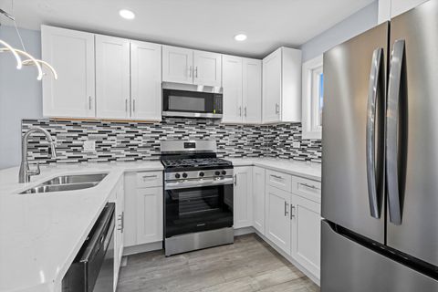 Tiny photo for 19400 Oak Avenue #1, Country Club Hills, IL 60478 (MLS # 12488907)