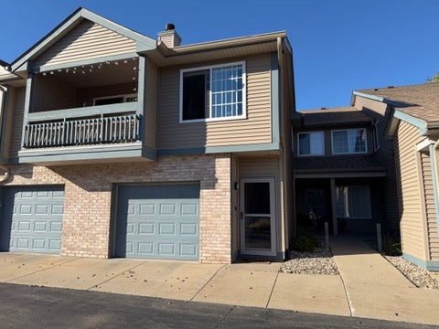 Photo of 2404 Windward Boulevard #104, Champaign, IL 61821 (MLS # 12782175)