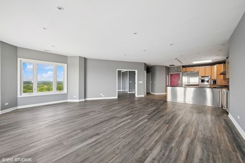 Tiny photo for 1 Renaissance Place #3PH, Palatine, IL 60067 (MLS # 12584184)