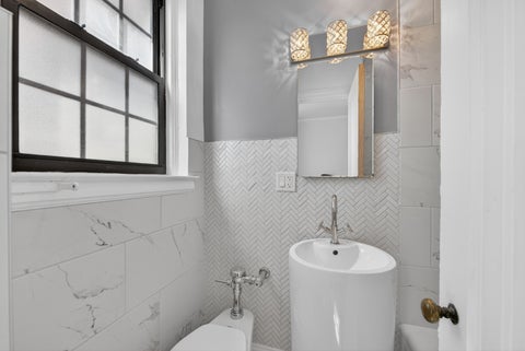 Tiny photo for 6901 S Oglesby Avenue #10A, Chicago, IL 60649 (MLS # 12732486)