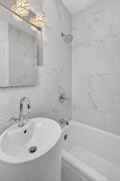 Tiny photo for 6901 S Oglesby Avenue #10A, Chicago, IL 60649 (MLS # 12732486)