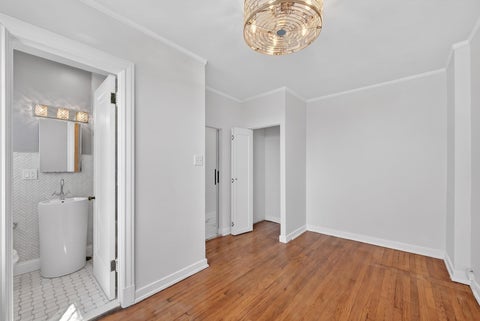 Tiny photo for 6901 S Oglesby Avenue #10A, Chicago, IL 60649 (MLS # 12732486)