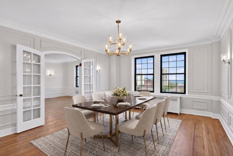 Tiny photo for 6901 S Oglesby Avenue #10A, Chicago, IL 60649 (MLS # 12732486)
