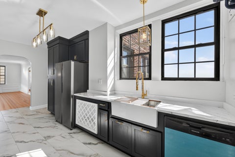 Tiny photo for 6901 S Oglesby Avenue #10A, Chicago, IL 60649 (MLS # 12732486)