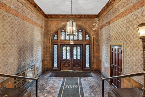 Tiny photo for 6901 S Oglesby Avenue #10A, Chicago, IL 60649 (MLS # 12732486)