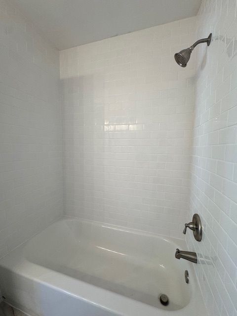 Tiny photo for 2122 Fulham Drive #2122, Naperville, IL 60564 (MLS # 12485421)