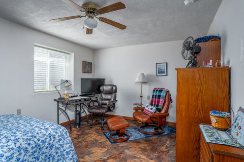 Tiny photo for 1951 W 59 Street, Davenport, IA 52806 (MLS # 12617976)