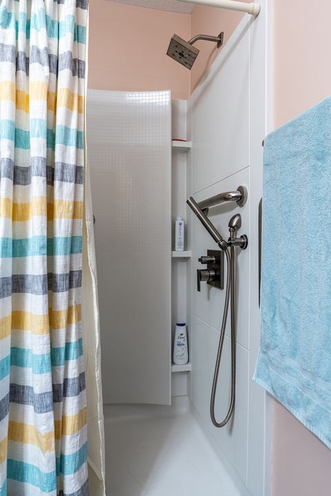 Tiny photo for 1951 W 59 Street, Davenport, IA 52806 (MLS # 12617976)