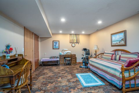 Tiny photo for 1951 W 59 Street, Davenport, IA 52806 (MLS # 12617976)