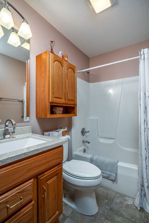 Tiny photo for 1951 W 59 Street, Davenport, IA 52806 (MLS # 12617976)