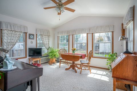 Tiny photo for 1951 W 59 Street, Davenport, IA 52806 (MLS # 12617976)