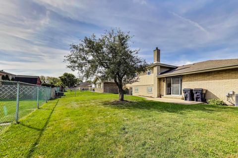 Tiny photo for 16617 Kimbark Avenue, South Holland, IL 60473 (MLS # 12496567)