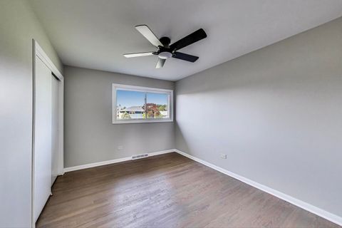 Tiny photo for 16617 Kimbark Avenue, South Holland, IL 60473 (MLS # 12496567)