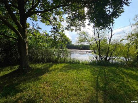 Tiny photo for 9758 E Richview Road, Mt Vernon, IL 62864 (MLS # EB459028)