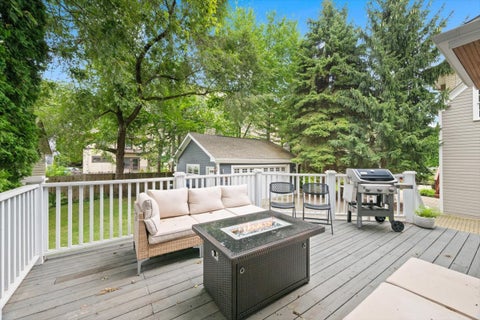 Tiny photo for 1119 Oak Avenue, Evanston, IL 60202 (MLS # 12770634)