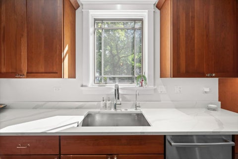 Tiny photo for 1119 Oak Avenue, Evanston, IL 60202 (MLS # 12770634)