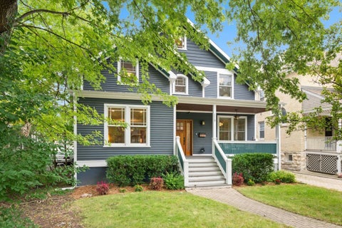 Tiny photo for 1119 Oak Avenue, Evanston, IL 60202 (MLS # 12770634)