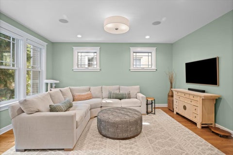 Tiny photo for 1119 Oak Avenue, Evanston, IL 60202 (MLS # 12770634)