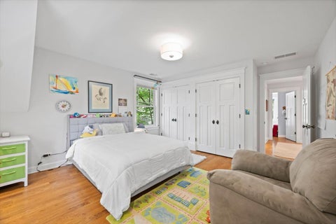 Tiny photo for 1119 Oak Avenue, Evanston, IL 60202 (MLS # 12770634)