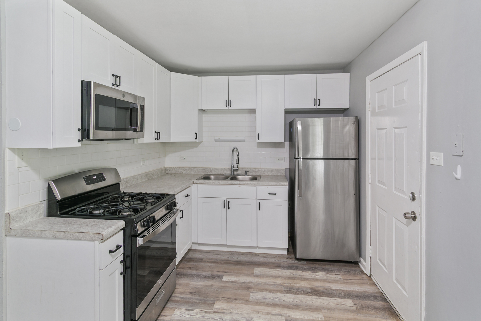 22015 E Churchill Drive