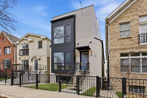 Photo of 2156 N CLAREMONT Street, Chicago, IL 60647 (MLS # 12612291)