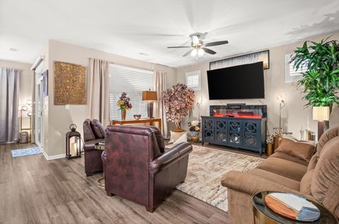 Tiny photo for 239 Durham Street, North Aurora, IL 60542 (MLS # 12520593)