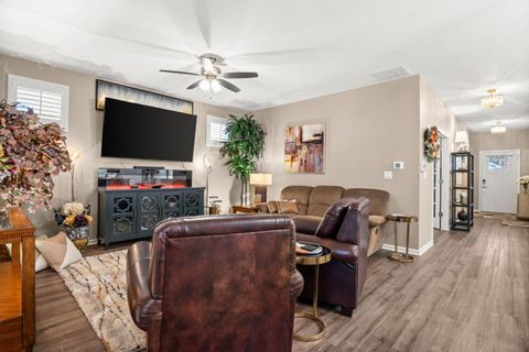 Tiny photo for 239 Durham Street, North Aurora, IL 60542 (MLS # 12520593)