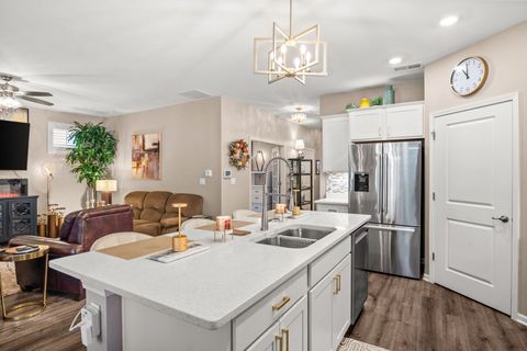 Tiny photo for 239 Durham Street, North Aurora, IL 60542 (MLS # 12520593)