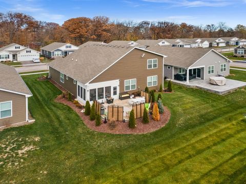 Tiny photo for 239 Durham Street, North Aurora, IL 60542 (MLS # 12520593)