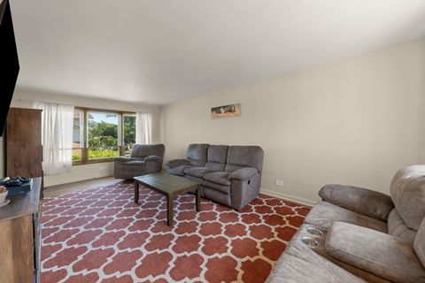 Tiny photo for 14849 Park Avenue, Oak Forest, IL 60452 (MLS # 12661587)