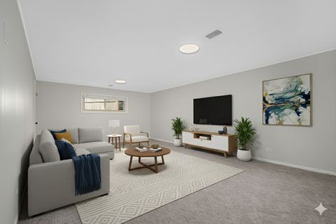 Tiny photo for 9246 Kildare Avenue, Skokie, IL 60076 (MLS # 12466939)