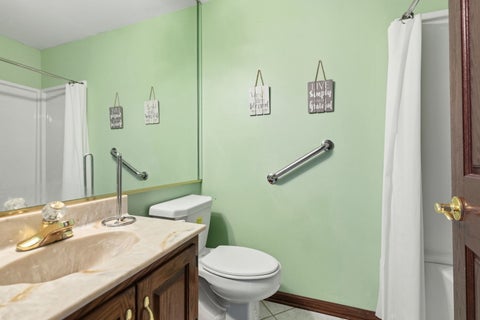 Tiny photo for 10 S Hampton Court, Crete, IL 60417 (MLS # 12770324)