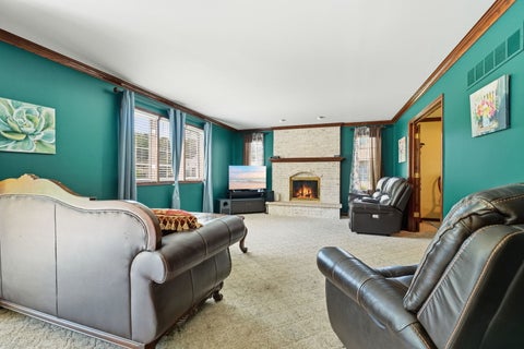 Tiny photo for 10 S Hampton Court, Crete, IL 60417 (MLS # 12770324)