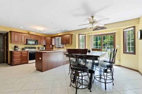 Tiny photo for 10 S Hampton Court, Crete, IL 60417 (MLS # 12770324)