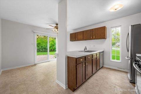 Tiny photo for 20 Red Oak Trail, Cary, IL 60013 (MLS # 12496498)