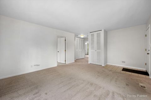 Tiny photo for 20 Red Oak Trail, Cary, IL 60013 (MLS # 12496498)