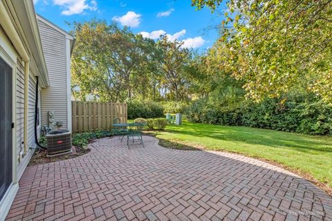 Tiny photo for 20 Red Oak Trail, Cary, IL 60013 (MLS # 12496498)