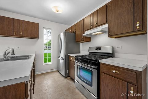 Tiny photo for 20 Red Oak Trail, Cary, IL 60013 (MLS # 12496498)