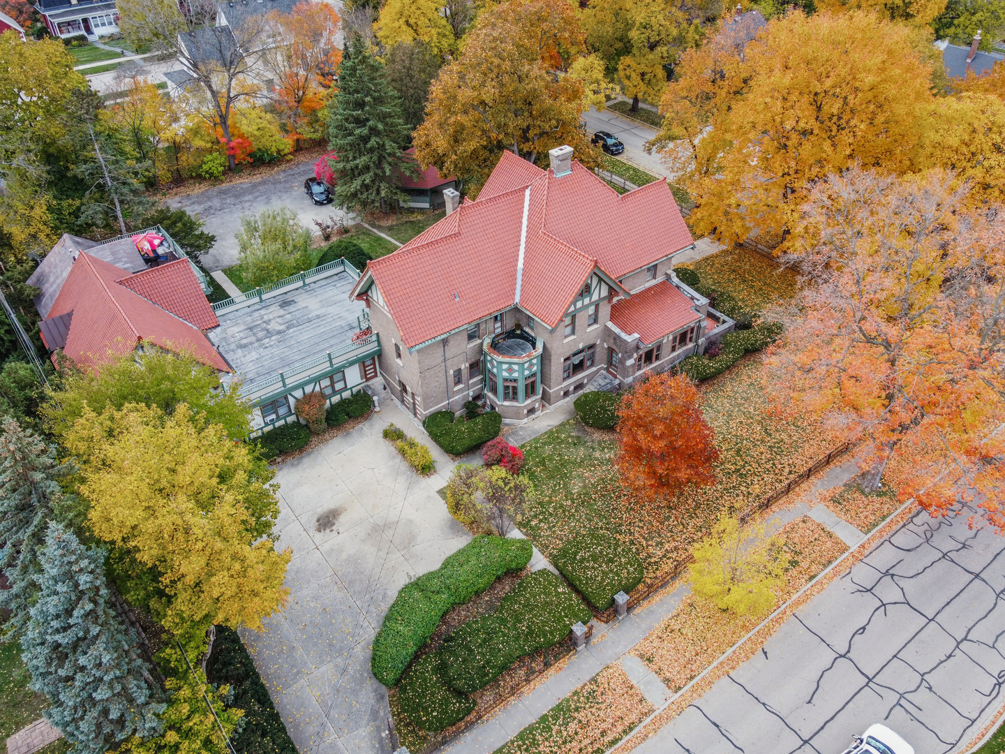 305 Oregon Avenue