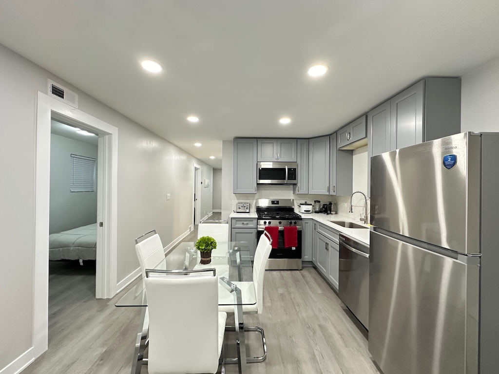 1937 W GRAND Avenue 1